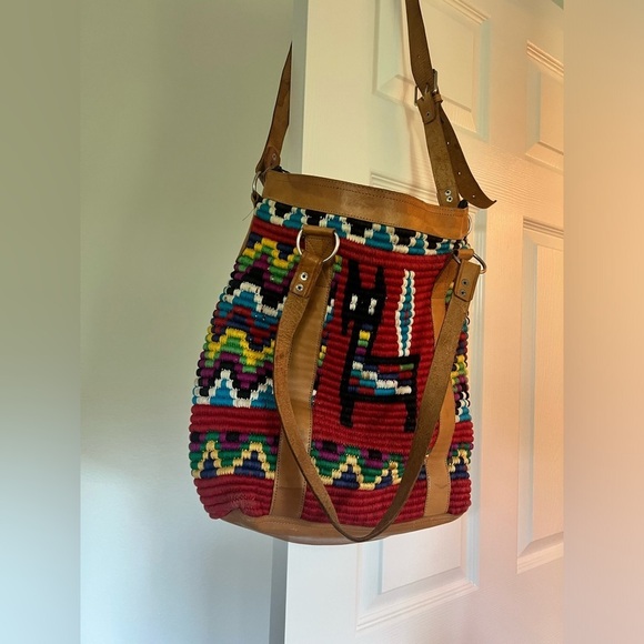 Vintage Guatemala Large Handbag - Picture 3 of 12